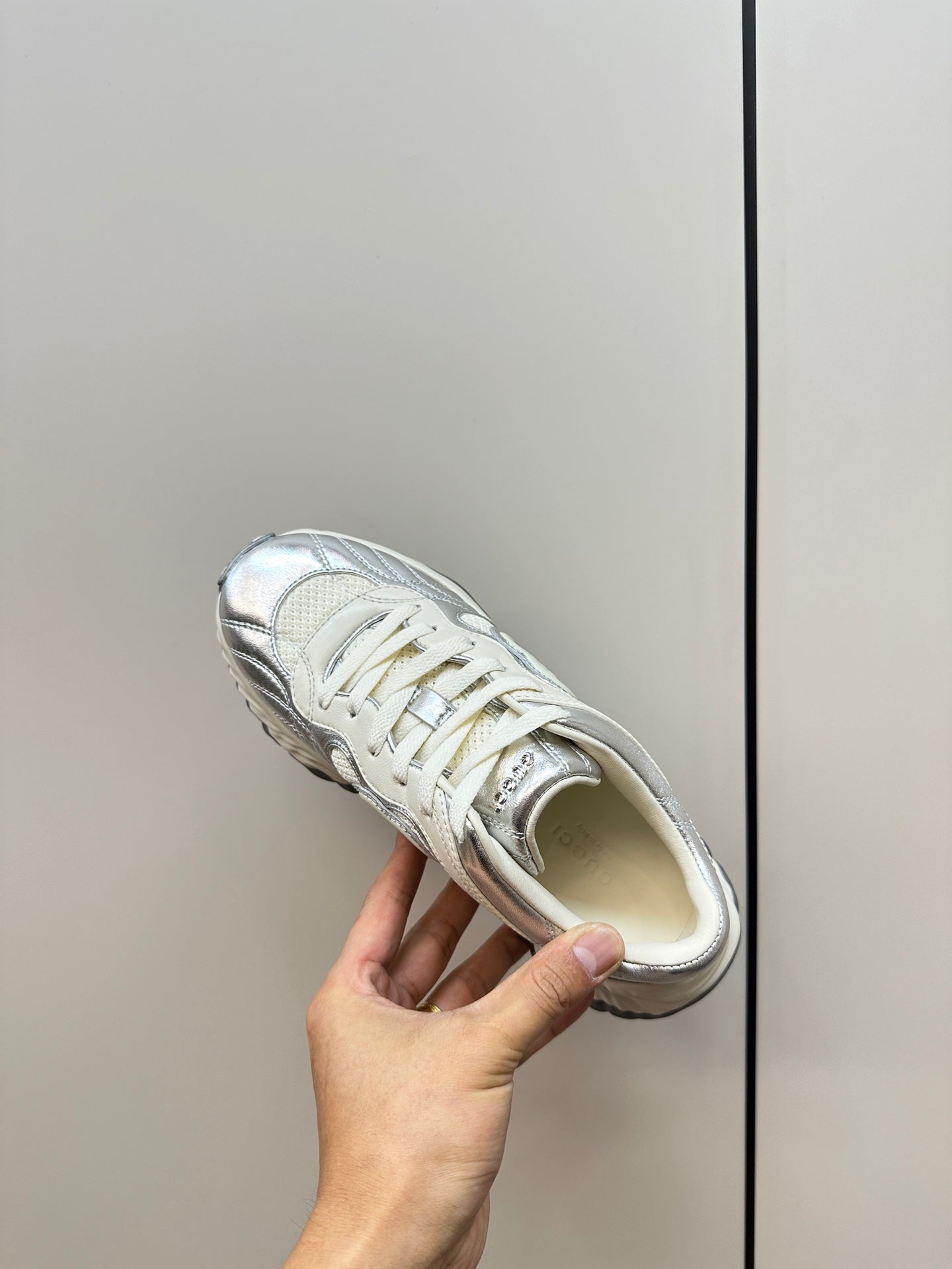 GG Ripple Leather Sneakers White Silver