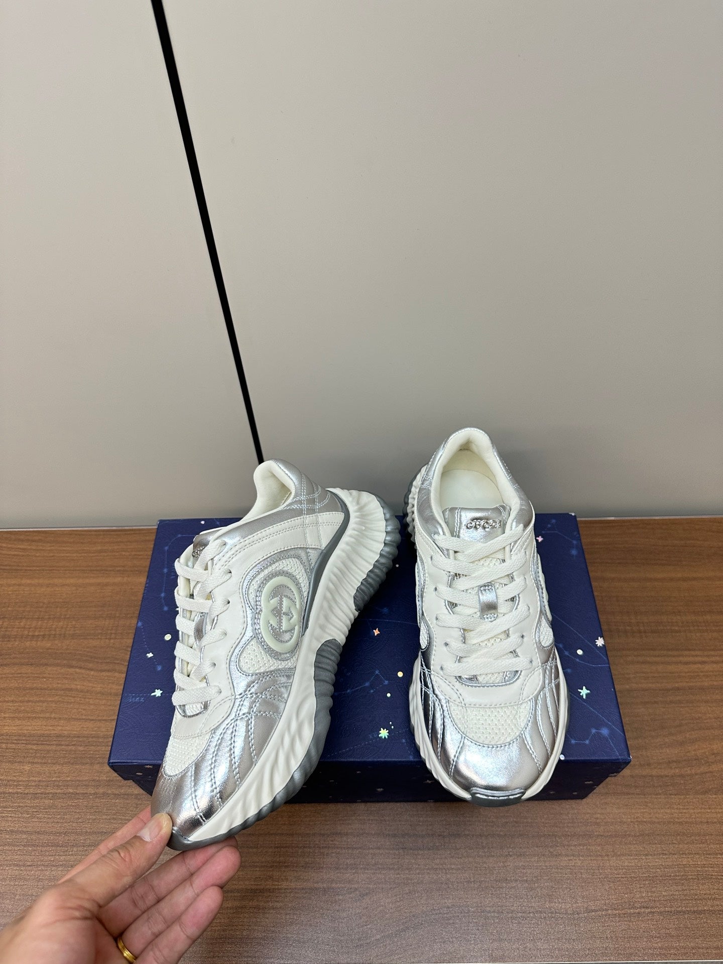 GG Ripple Leather Sneakers White Silver