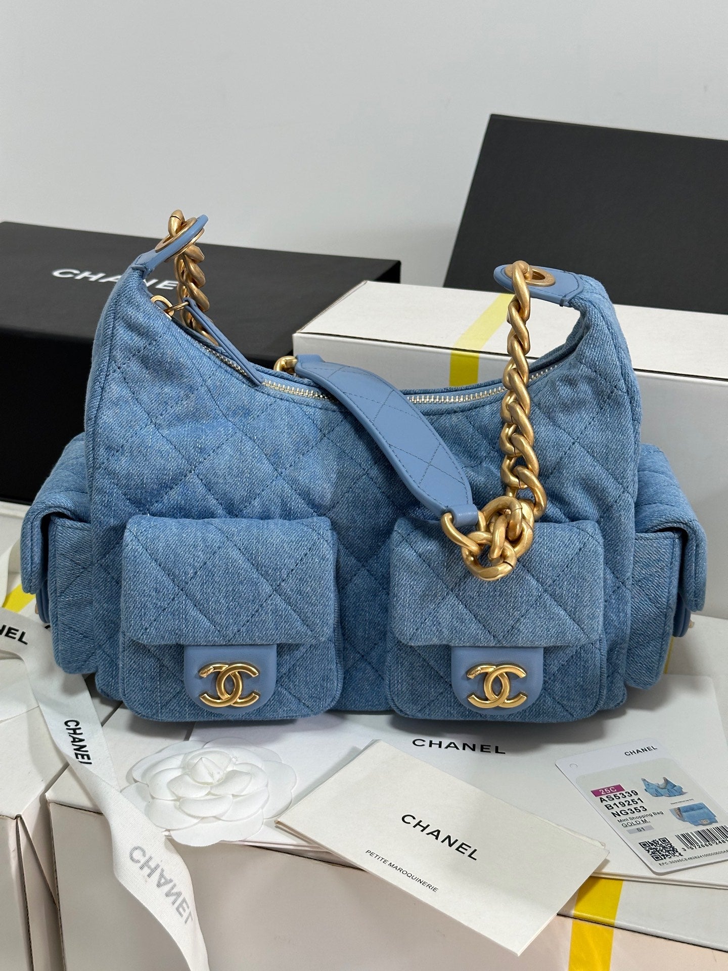 CC 25C Hobo 31cm Baby Blue Demin Gold Hardware 243565