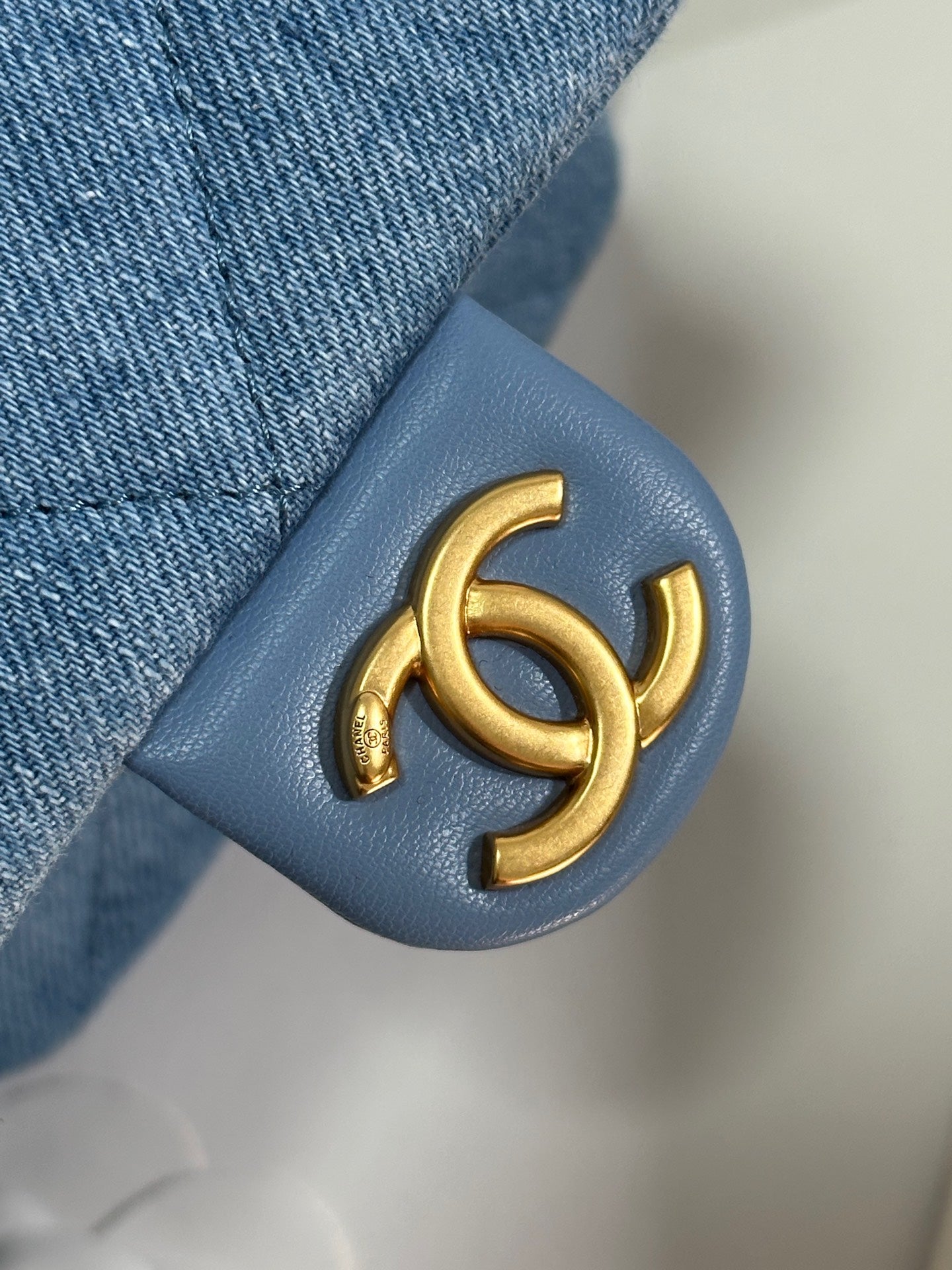 CC 25C Hobo 35cm Baby Blue Demin Gold Hardware 243567