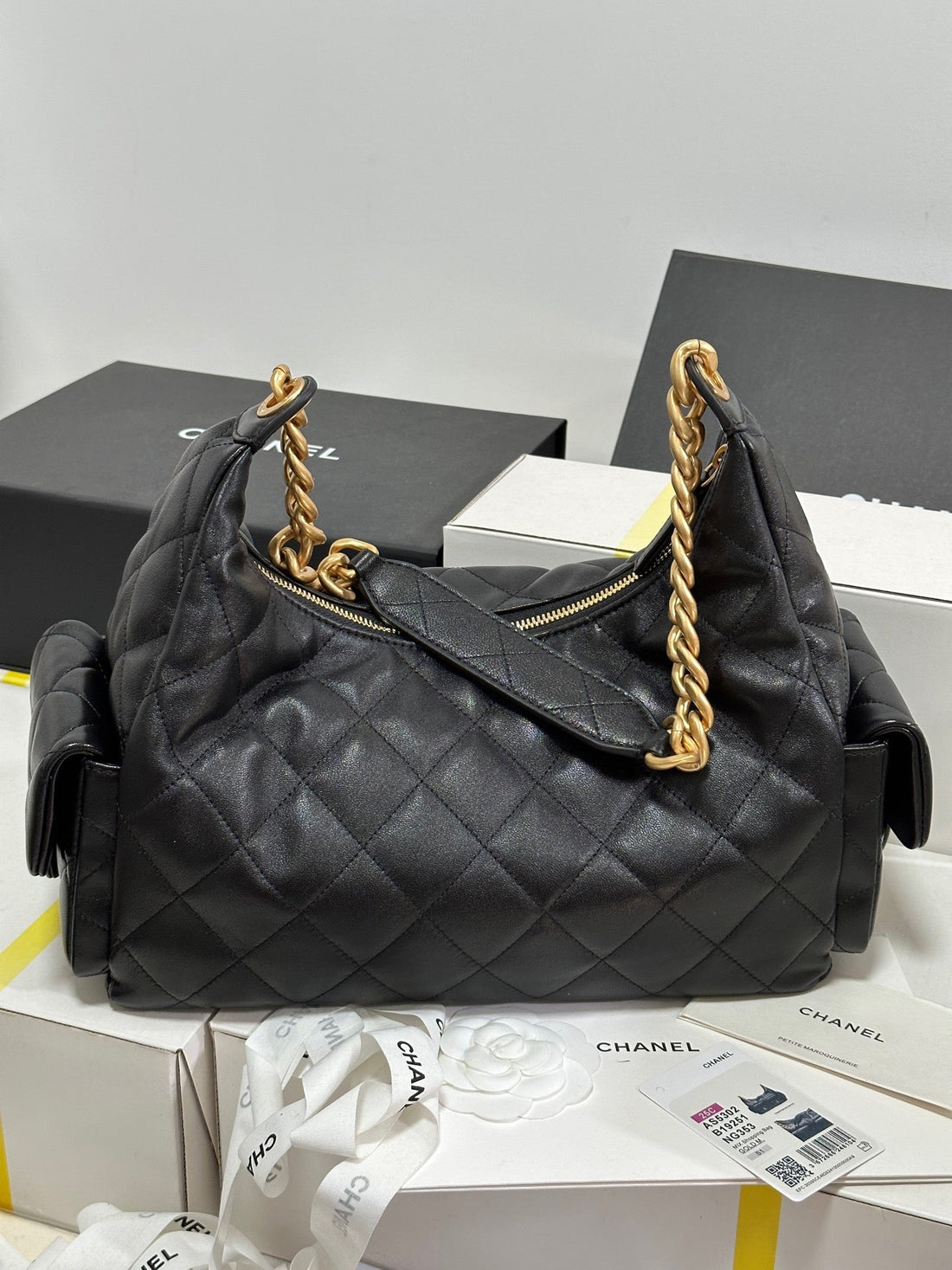 CC 25C Hobo 35cm Black Lambskin Gold Hardware 243536