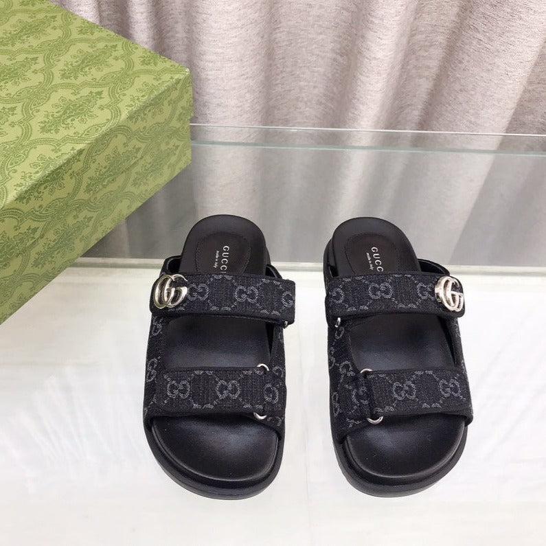 GG  Rubber Sole Logo Sandals Black Caro