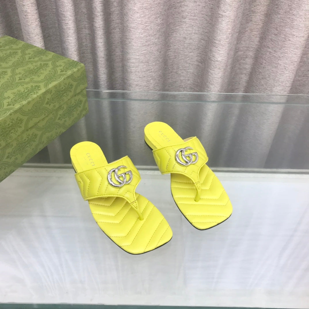 GG  marmont logo - embellished mattelasse leather sandal in yellow