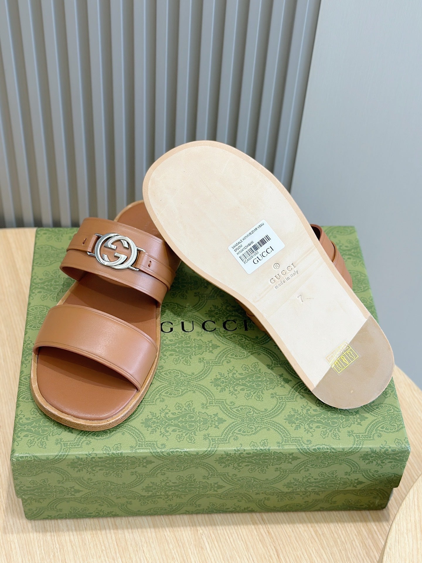 GG Men's Interlocking G Sandals Brown Cowhide 549482