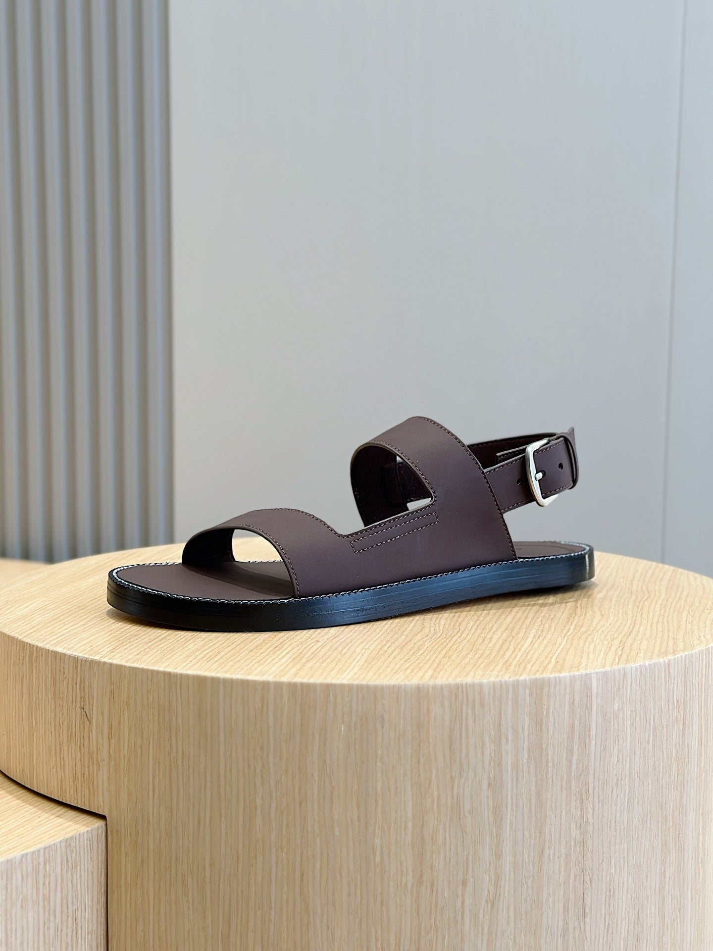 LP NAMA SANDAL CHOCOLATE CALFSKIN