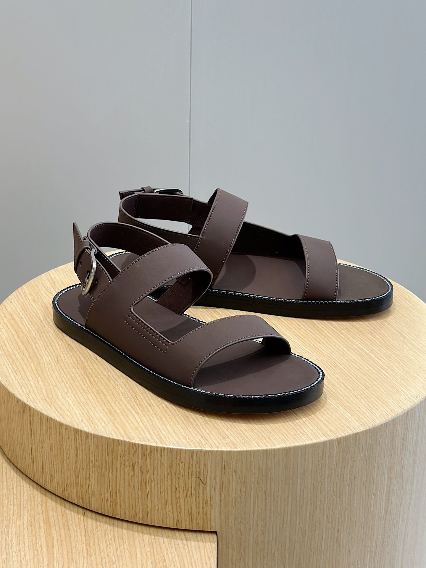 LP NAMA SANDAL CHOCOLATE CALFSKIN