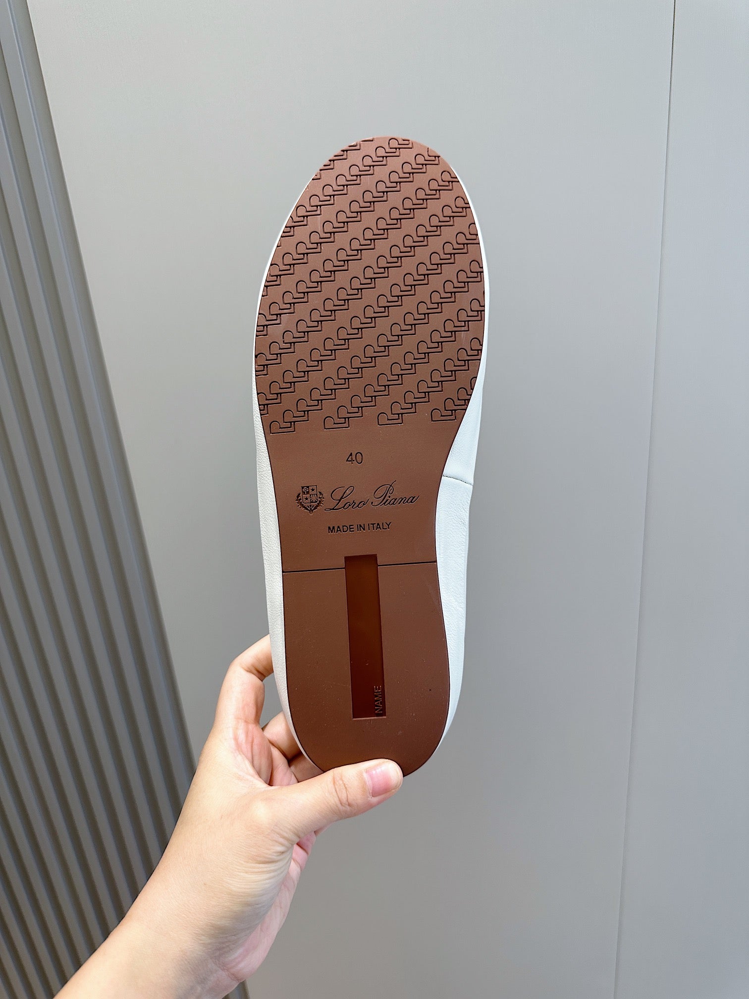 LP TOMORI SABOT MULES WHITE CALFSKIN