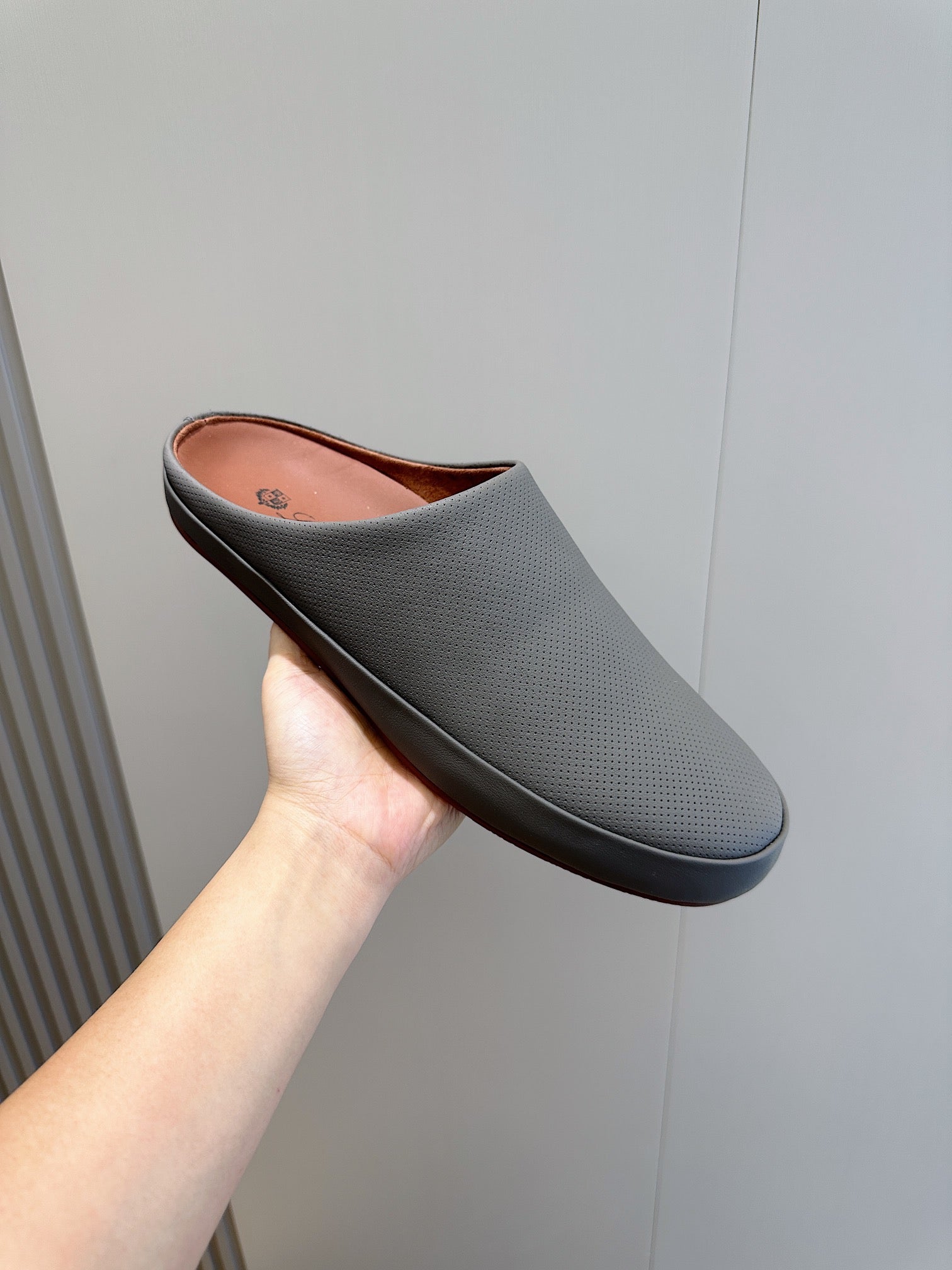 LP TOMORI SABOT MULES ANCHOR MESH CALFSKIN