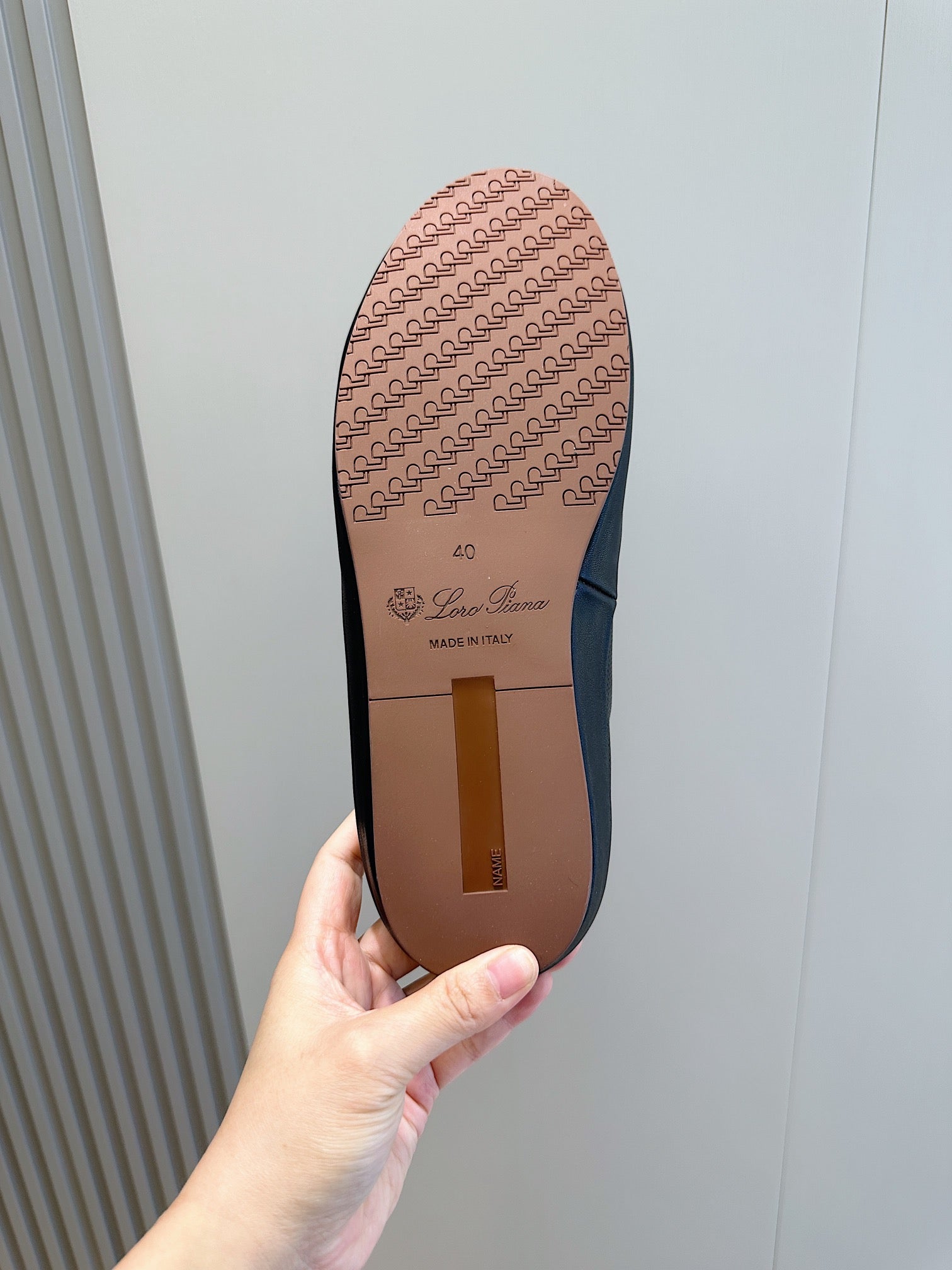 LP TOMORI SABOT MULES BLACK MESH CALFSKIN