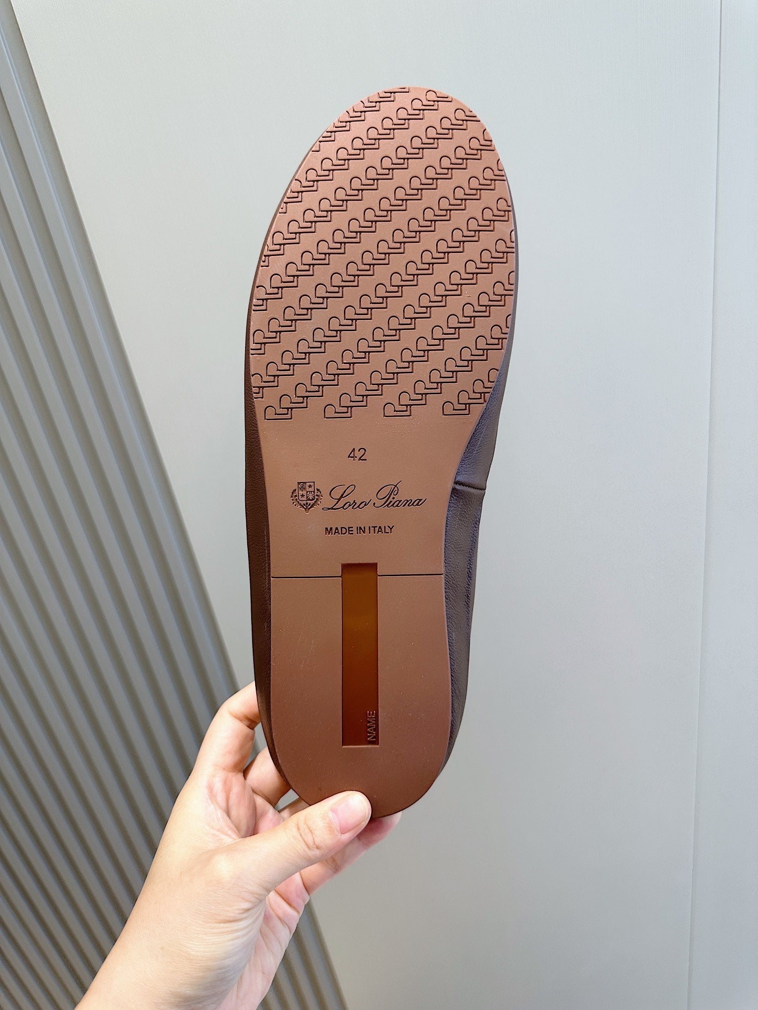 LP TOMORI SABOT MULES CHOCOLATE CALFSKIN