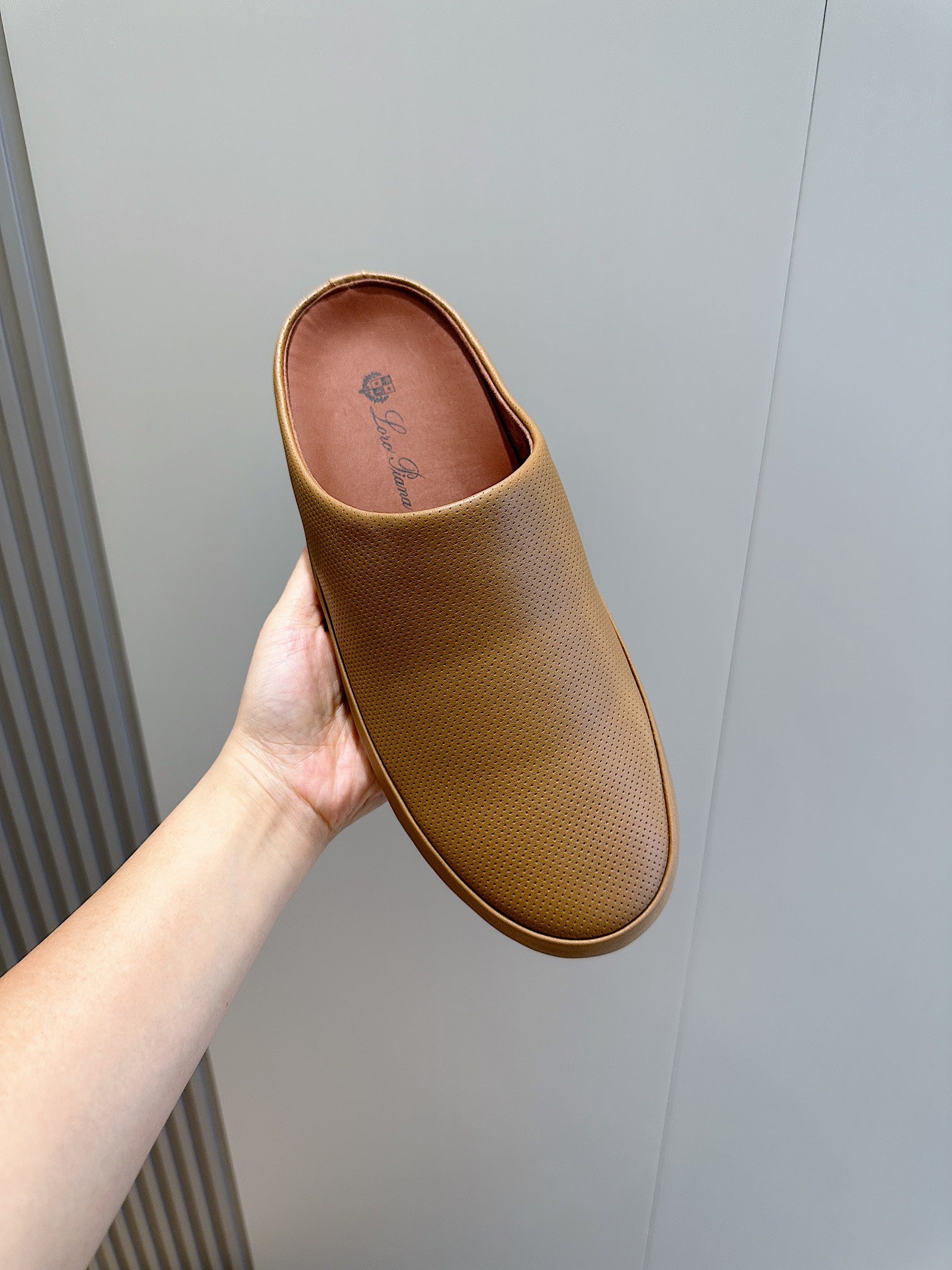 LP TOMORI SABOT MULES PEANUT MESH CALFSKIN