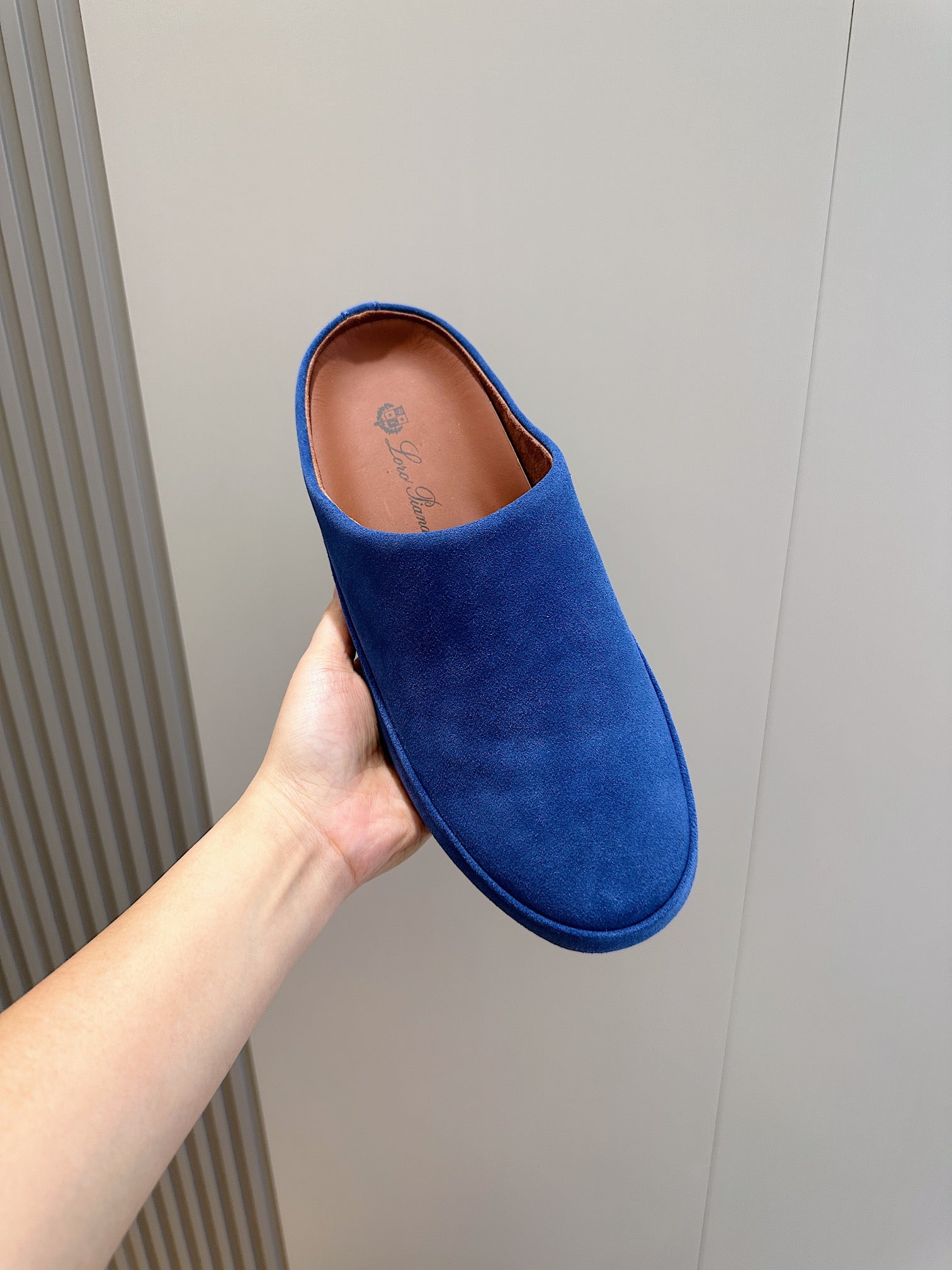 LP TOMORI SABOT MULES COBALT SUEDE