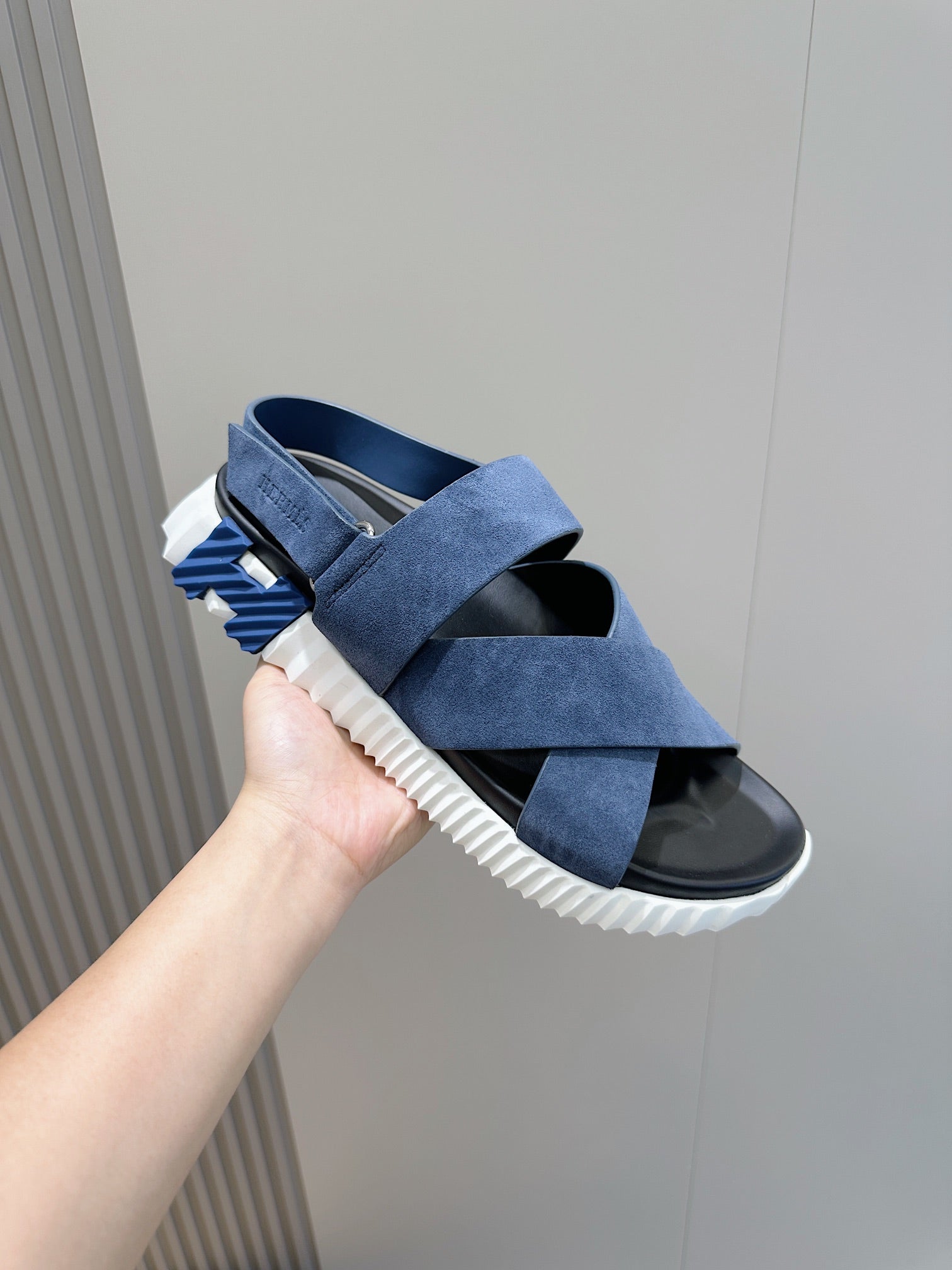 HM Men's Electric Sandals Navy Blue Suede 547690