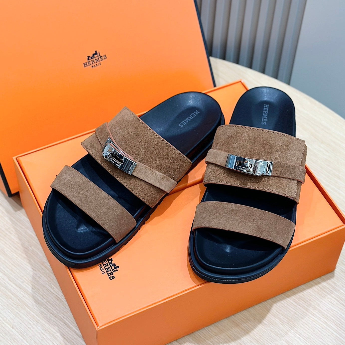 HM Men's Jackson Slide Brown Suede 547709