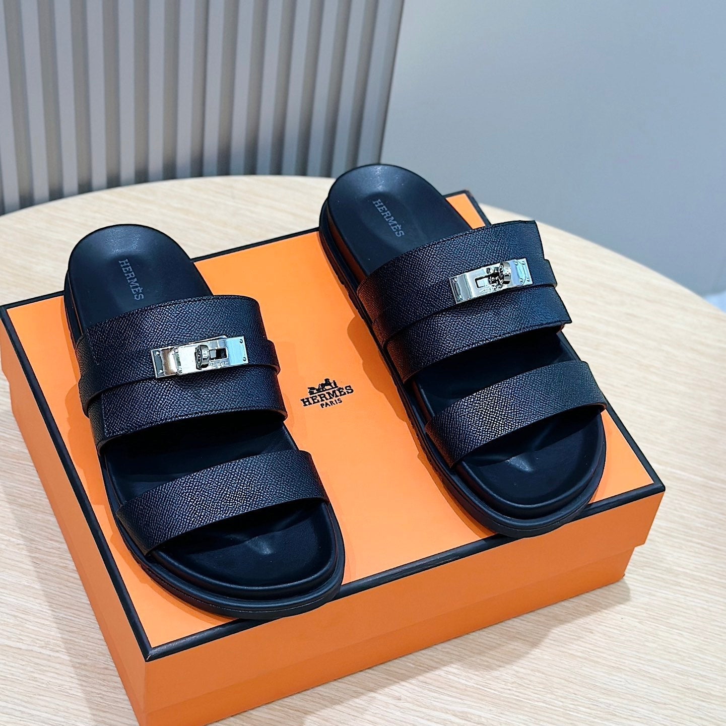 HM Men's Jackson Slide Black Epsom Calfskin 547711