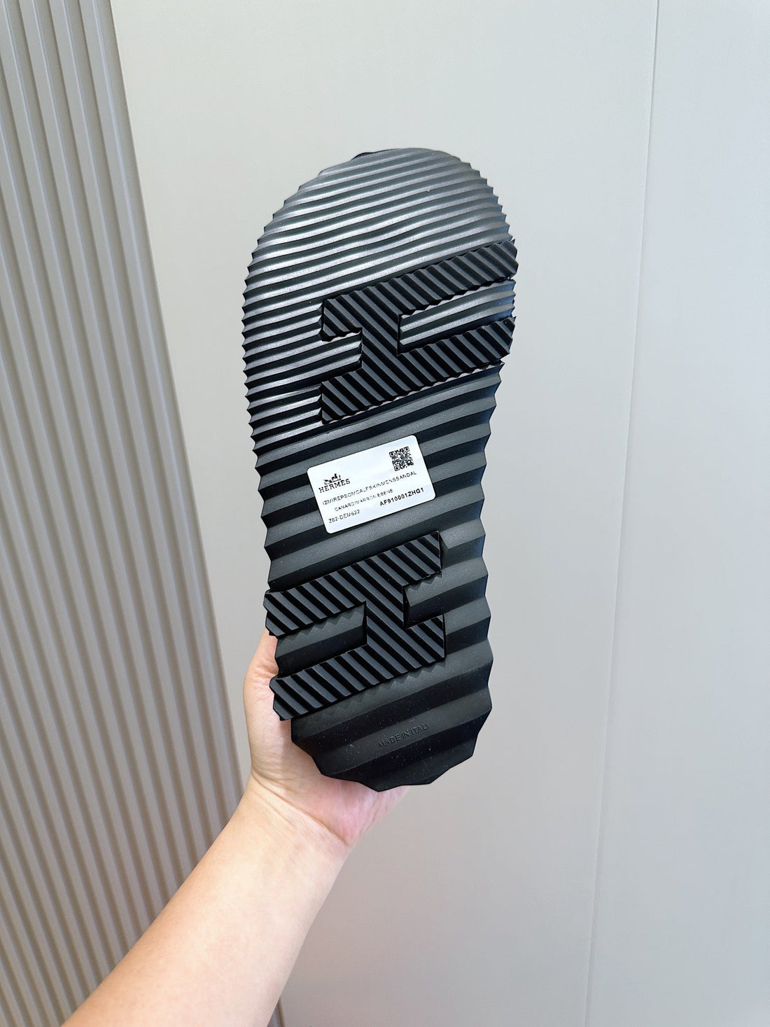 HM Men's Infra Slide Black Calfskin 547620