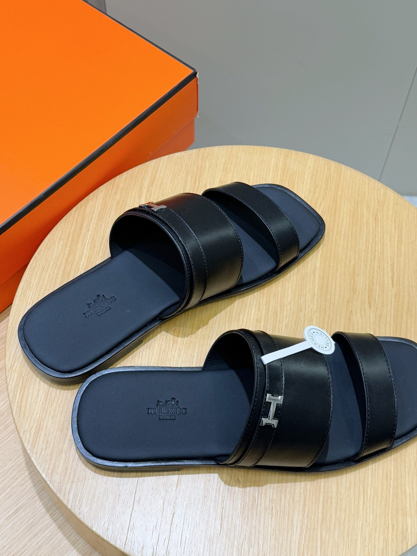 HM Men's Black Calfskin 599973