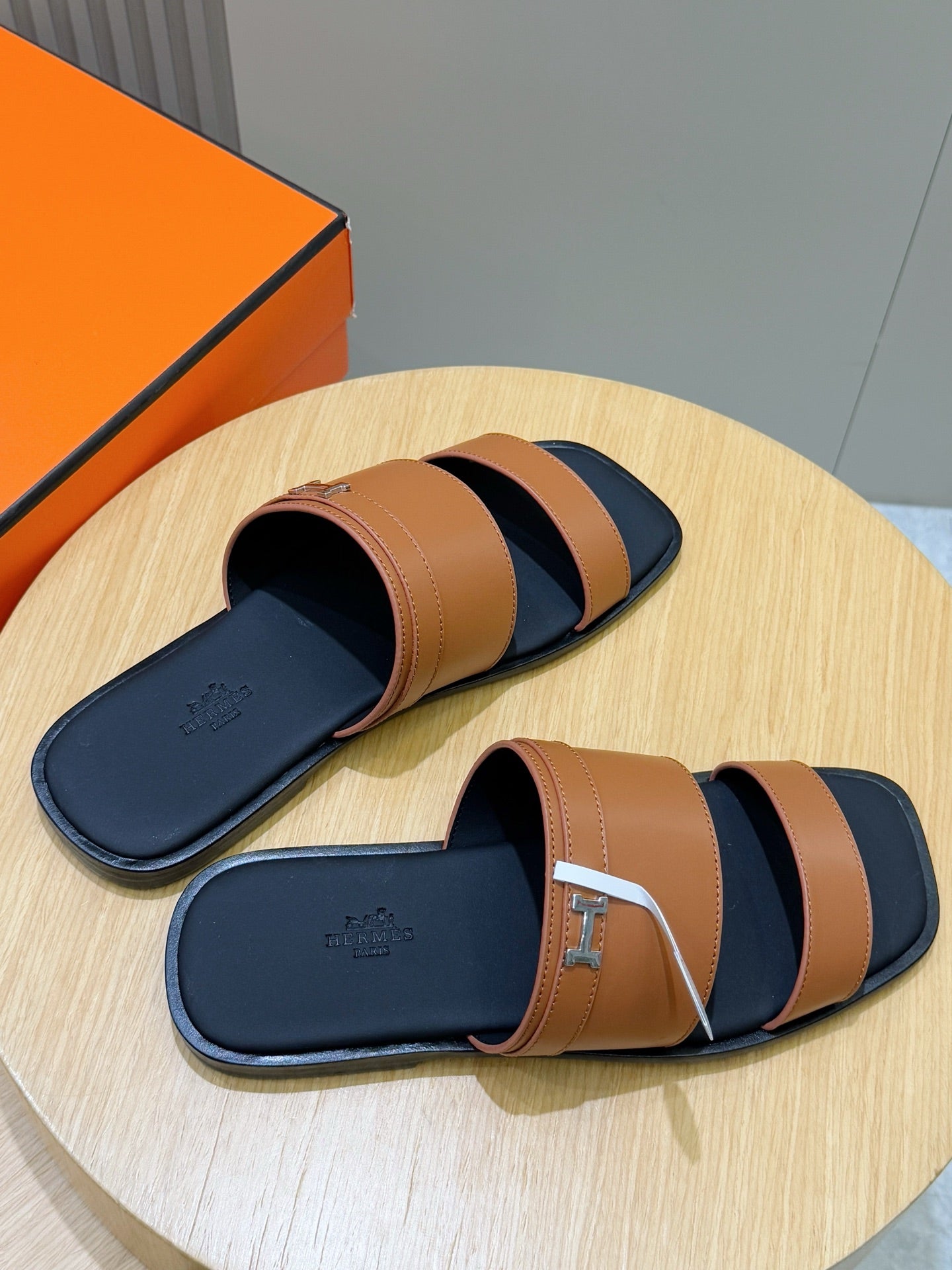 HM Men's 25 Slide Brown Calfskin 599978