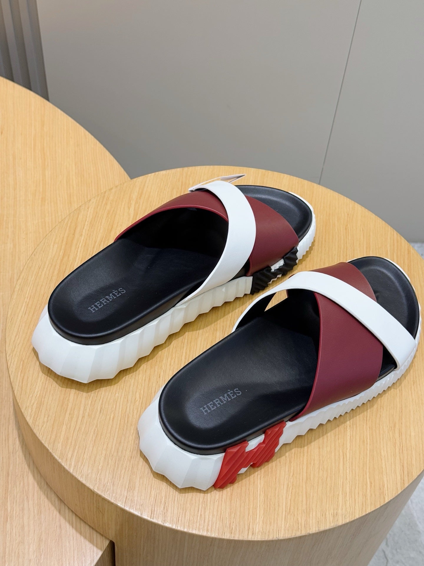 HM Men's Infra Slide Red White Cowhide 599993