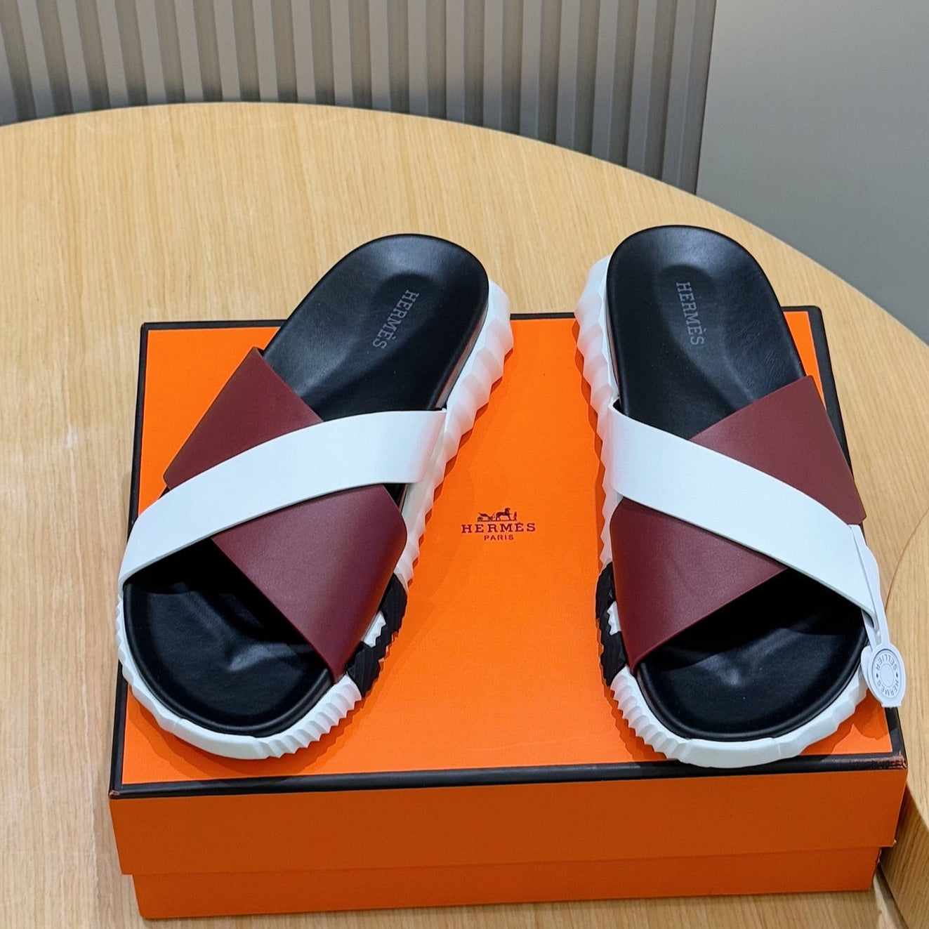 HM Men's Infra Slide Red White Cowhide 599993