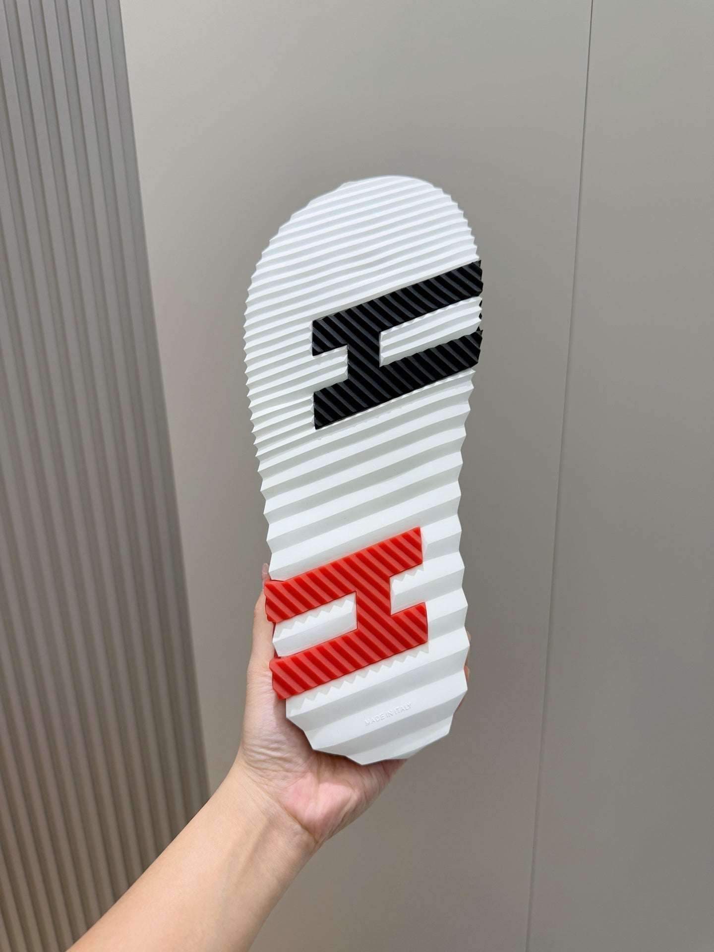 HM Men's Infra Slide Red White Cowhide 599993