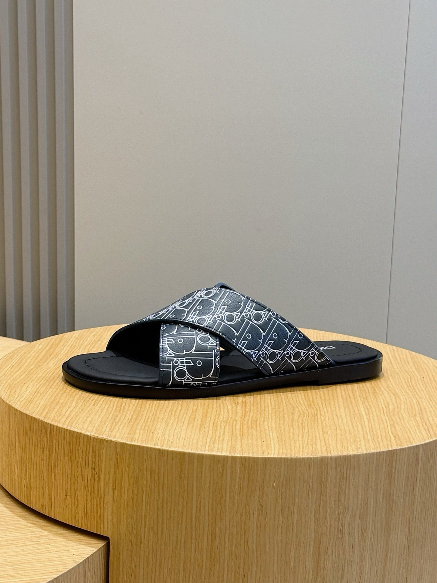 CD Alias Slide Blue Cowhide 643232