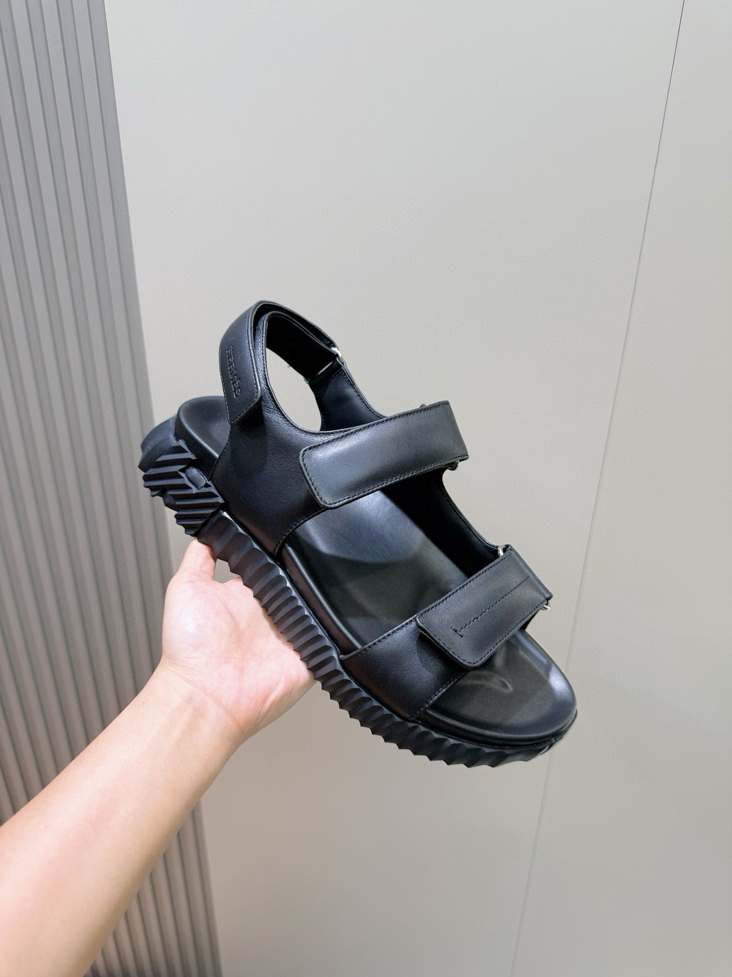 HM Men's Junior Sandal Black Calfskin 643234