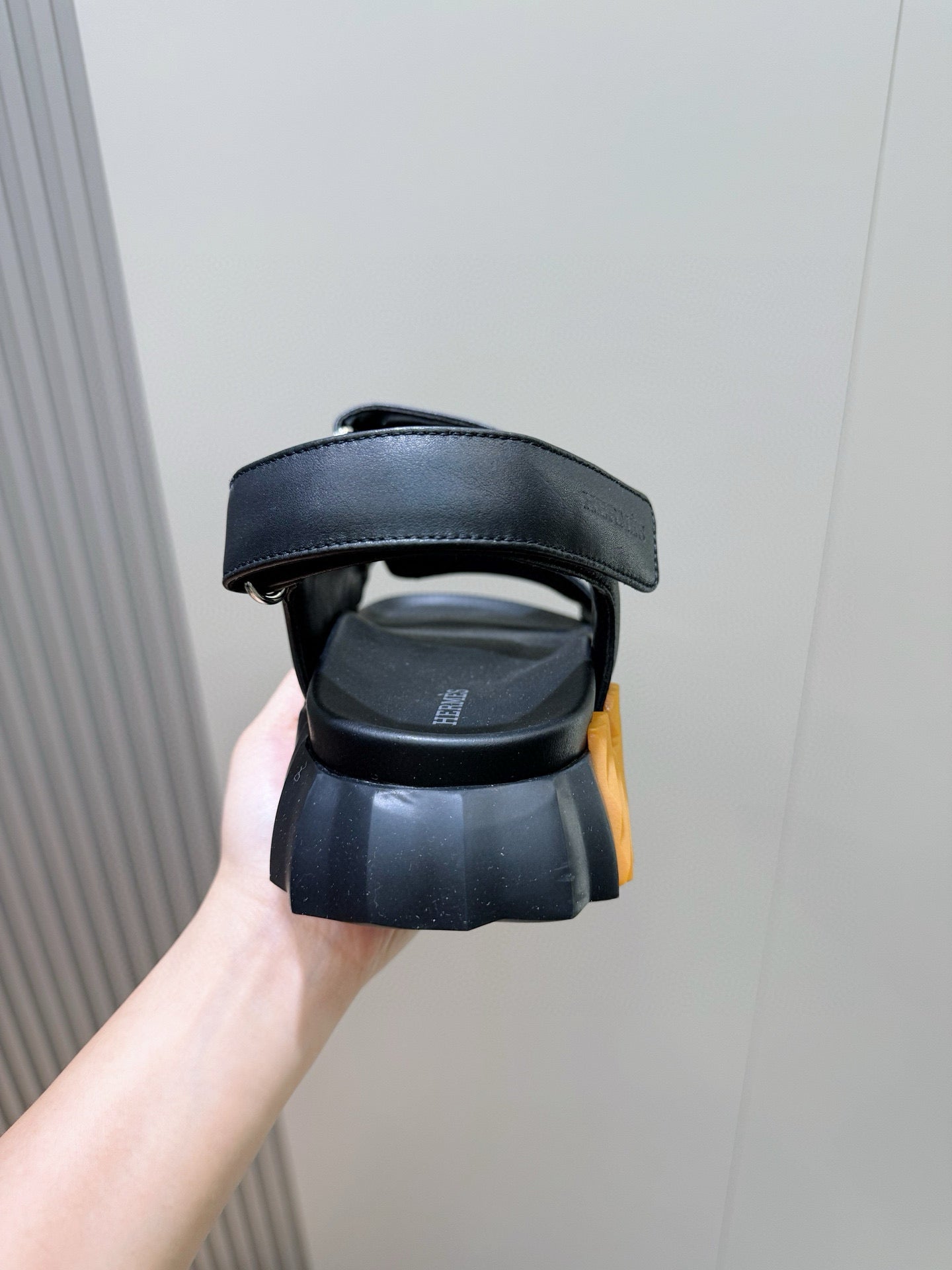 HM Men's Junior Sandal Black Orange Calfskin 643235