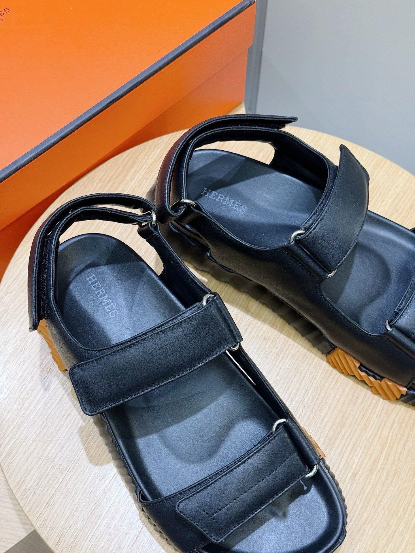 HM Men's Junior Sandal Black Orange Calfskin 643235