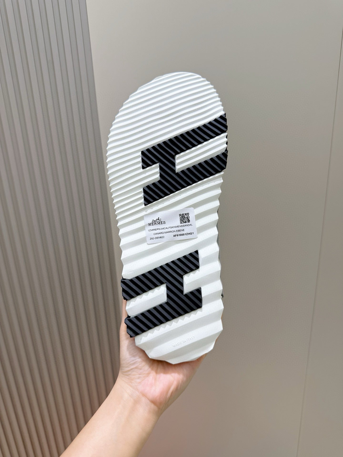 HM Men's Junior Sandal Gray Suede 643236