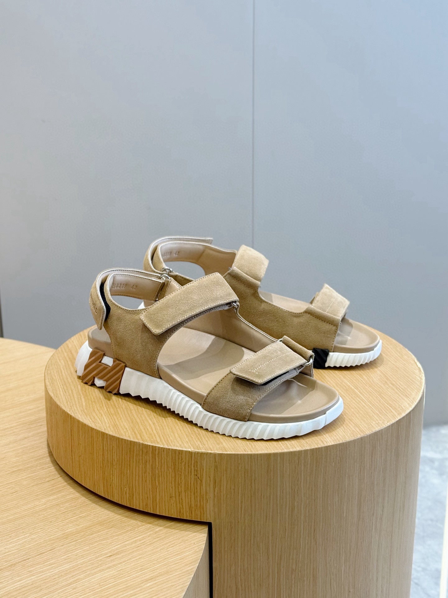 HM Men's Junior Sandal Beige Suede 643238