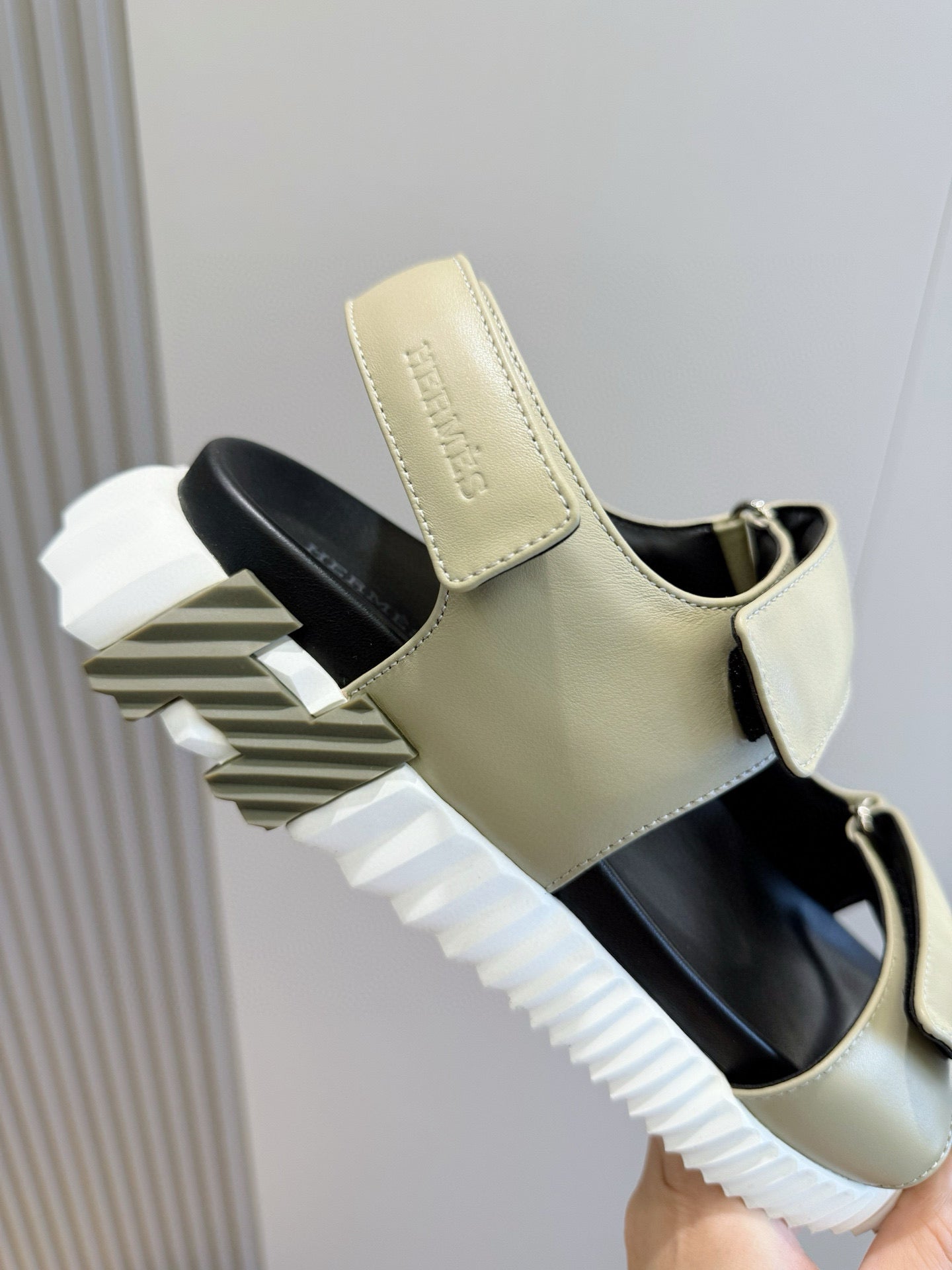 HM Men's Junior Sandal Olive Green Calfskin 643240