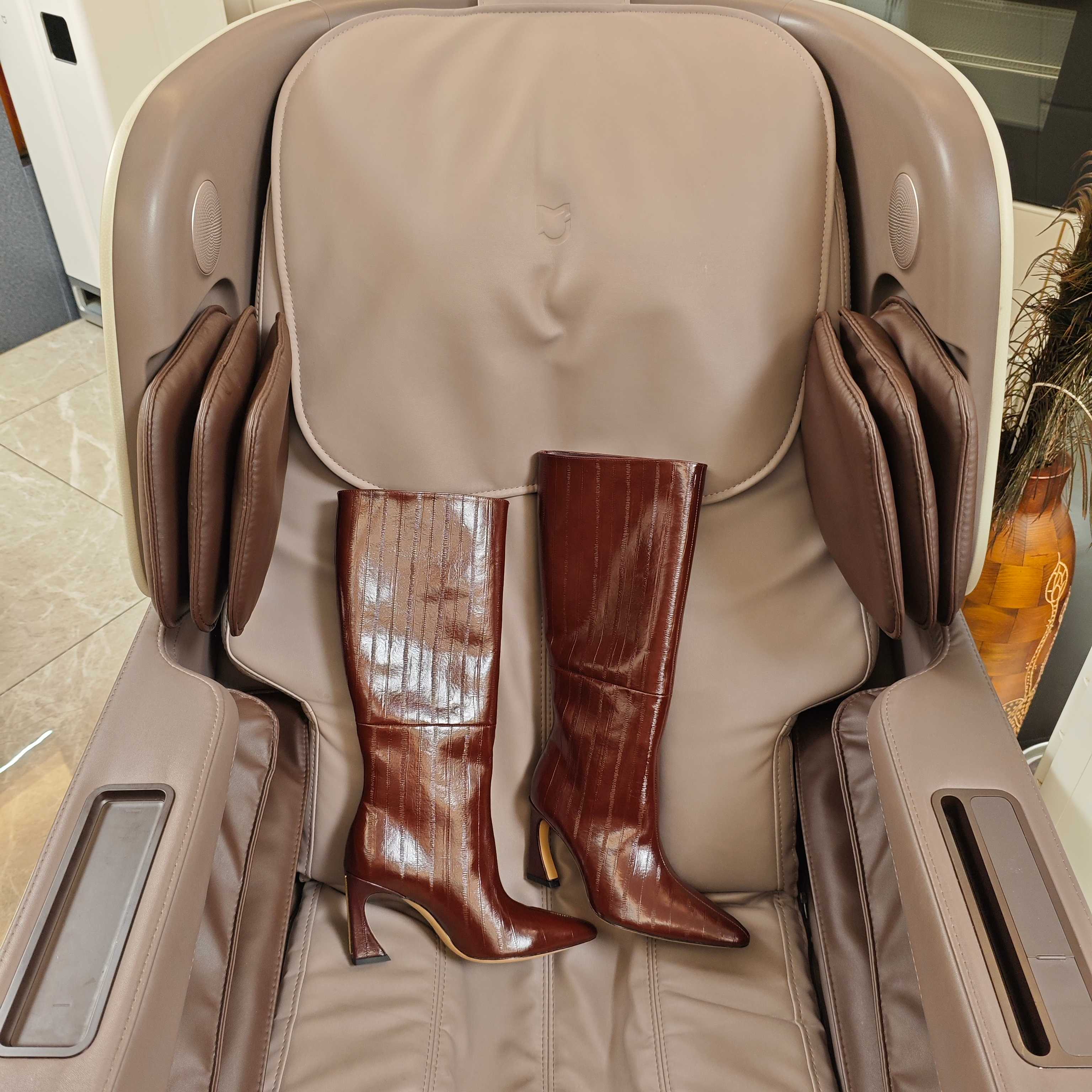 Fendi 25ss high-heeled boots reddish brown sheepskin 502719