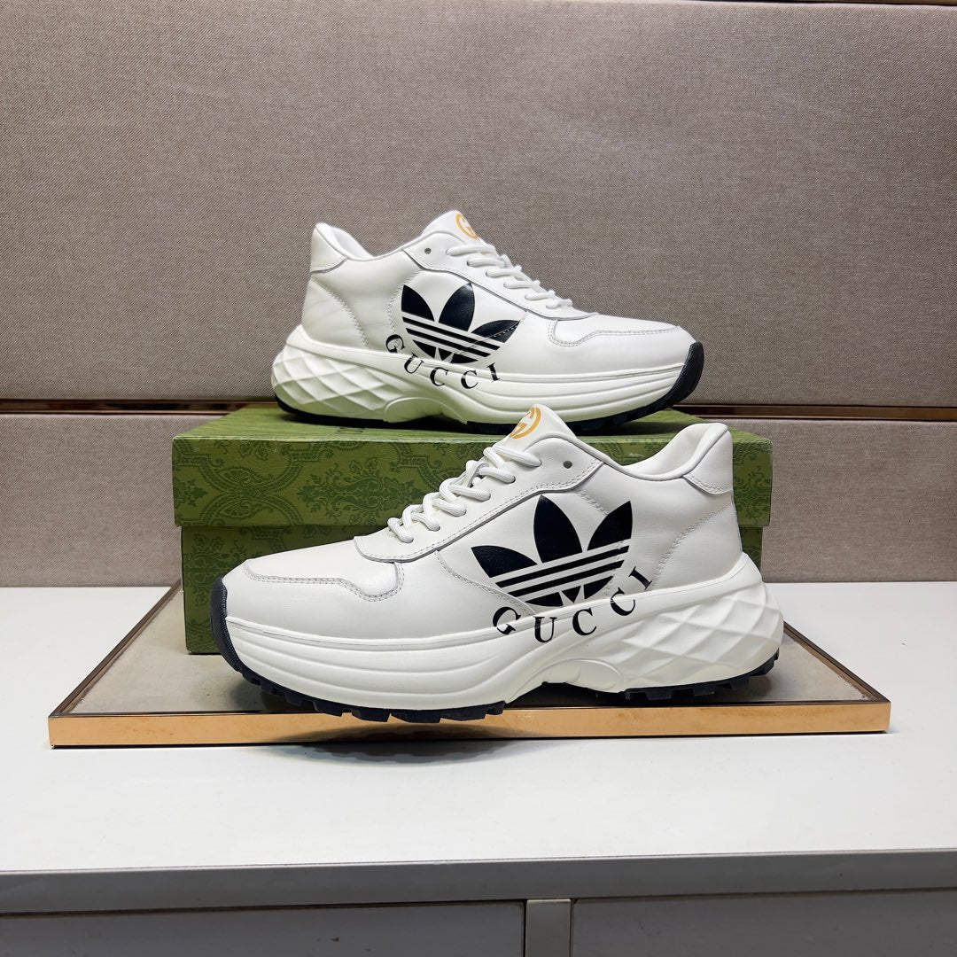 GG Men's 25 Sneaker White Sheepskin 524266