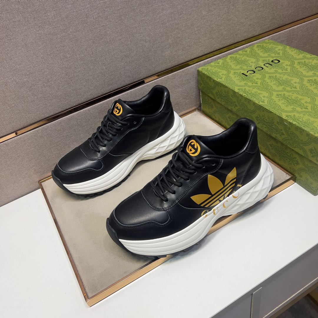 GG Men's 25 Sneaker Black Sheepskin 524267