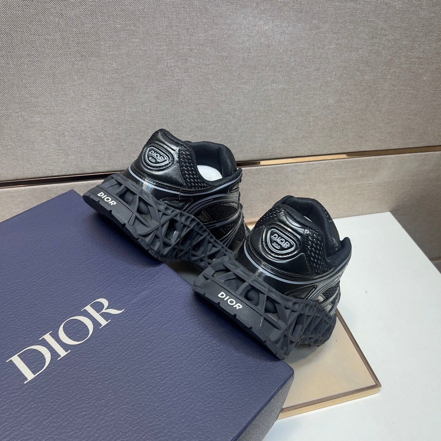 CD 25 B35 Sneaker Black Mesh Rubber 649670