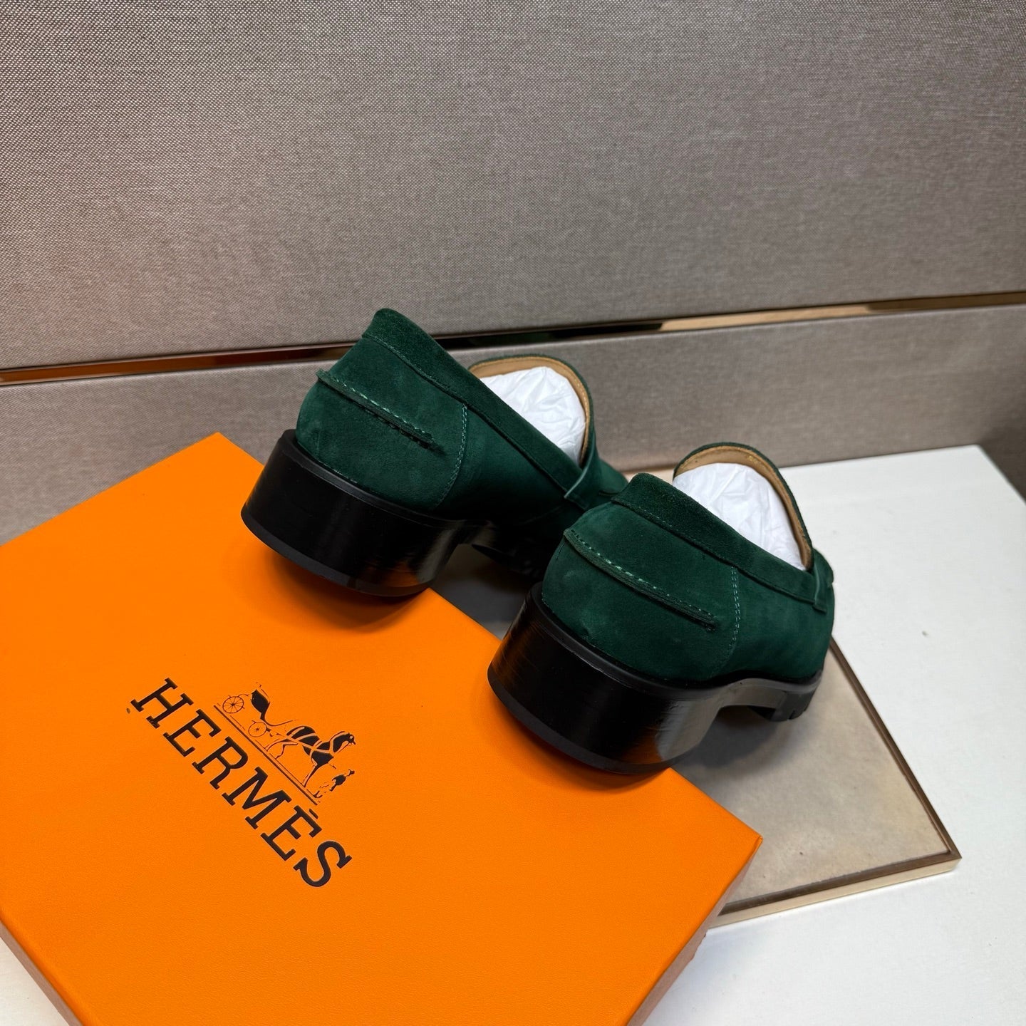 HM Men's 25 Klement Loafer Muted Green Suede 701602