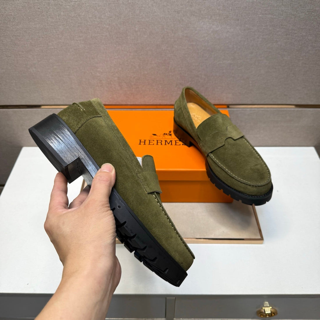 HM Men's 25 Klement Loafer Olive Green Suede 701604