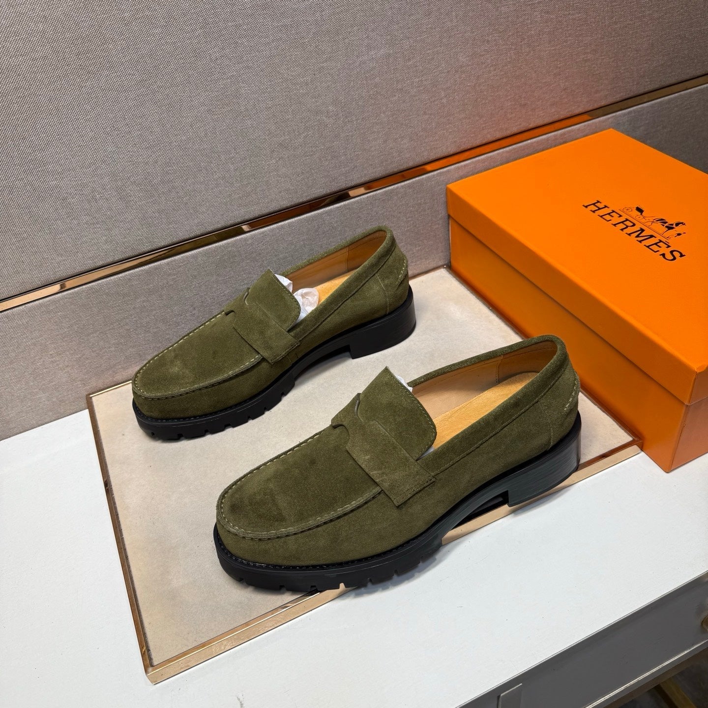 HM Men's 25 Klement Loafer Olive Green Suede 701604