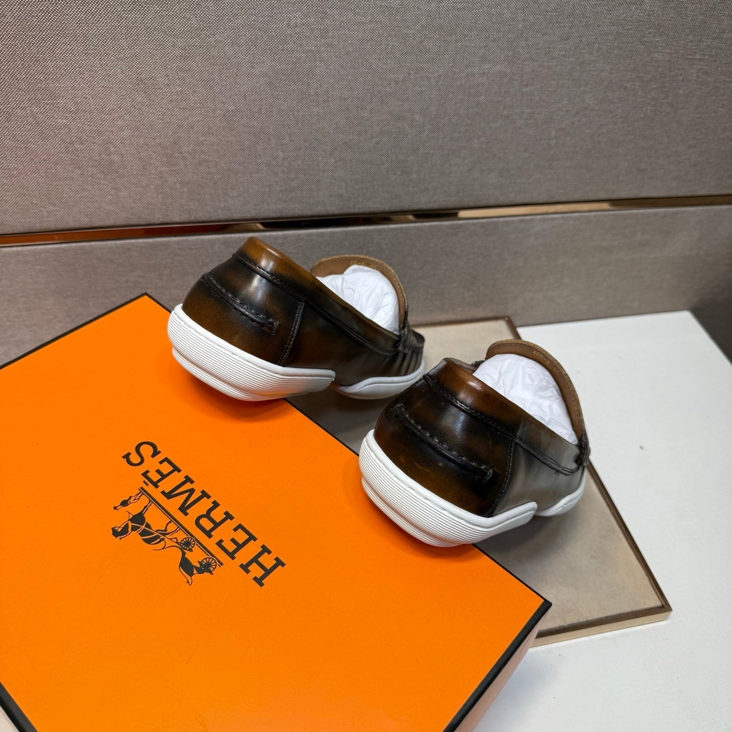 HM Men's 25 Loafer Chestnut Brown Cowhide 717694