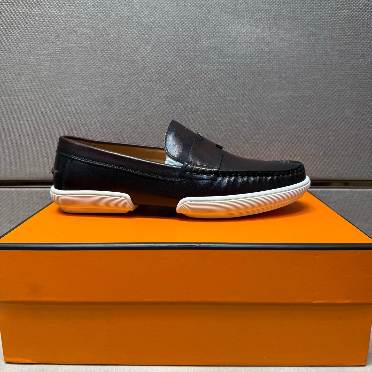 HM Men's 25 Loafer Dark Brown Cowhide 717696