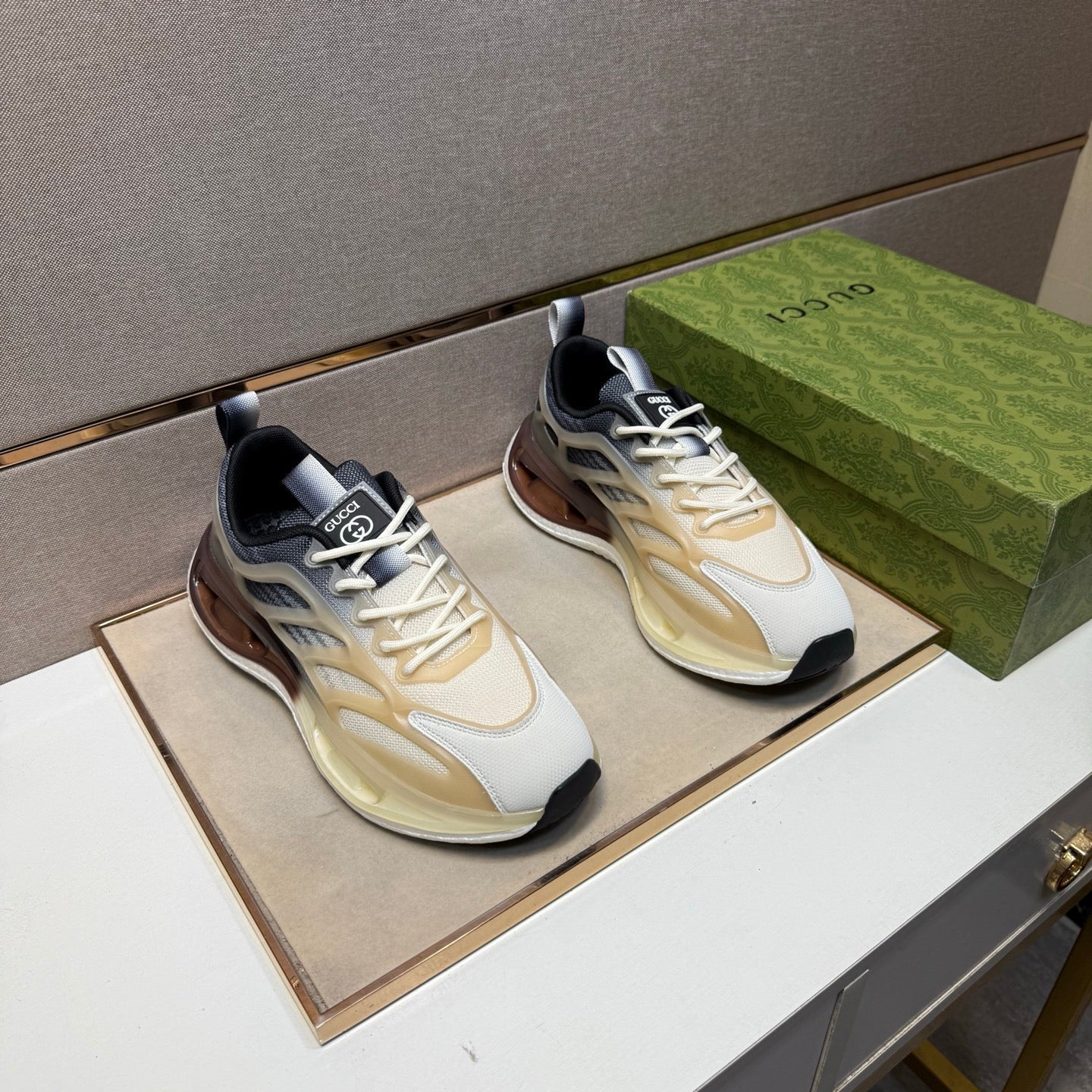 GG Men's 25 Sneaker Black Mix White Mesh 743033