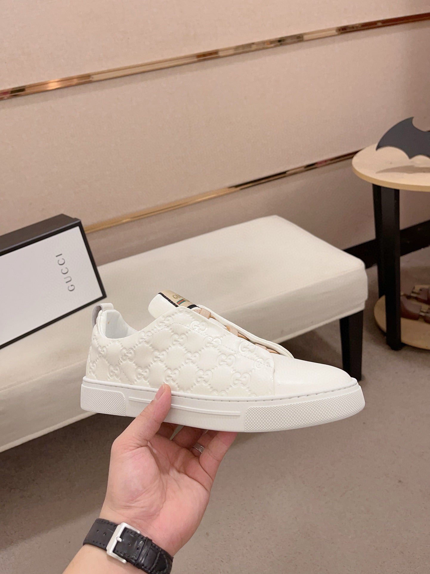 GG Men's Sneaker White Sheepskin 448472