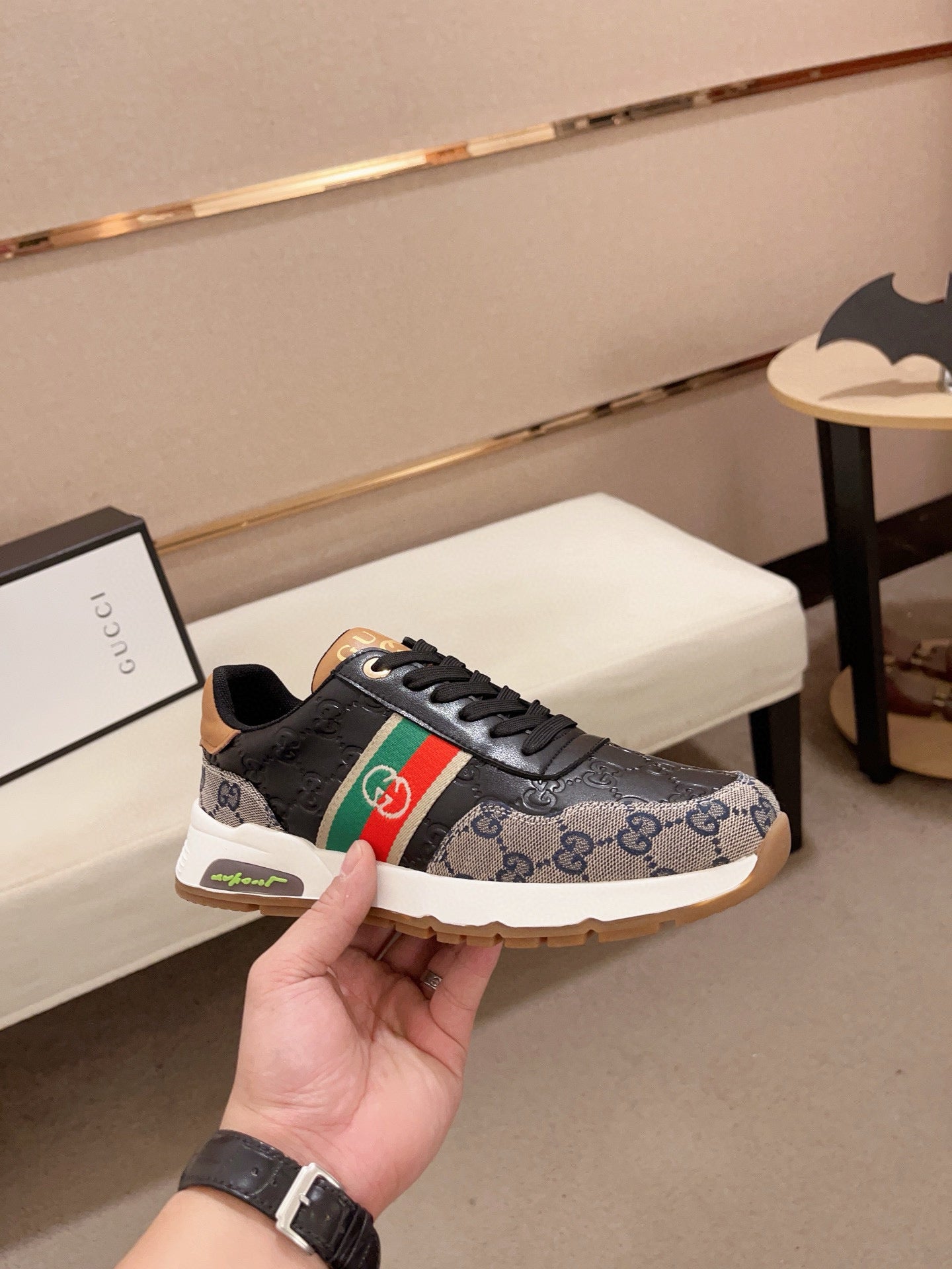 GG Men's Sneaker Black Grey Sheepskin Fabric 529027