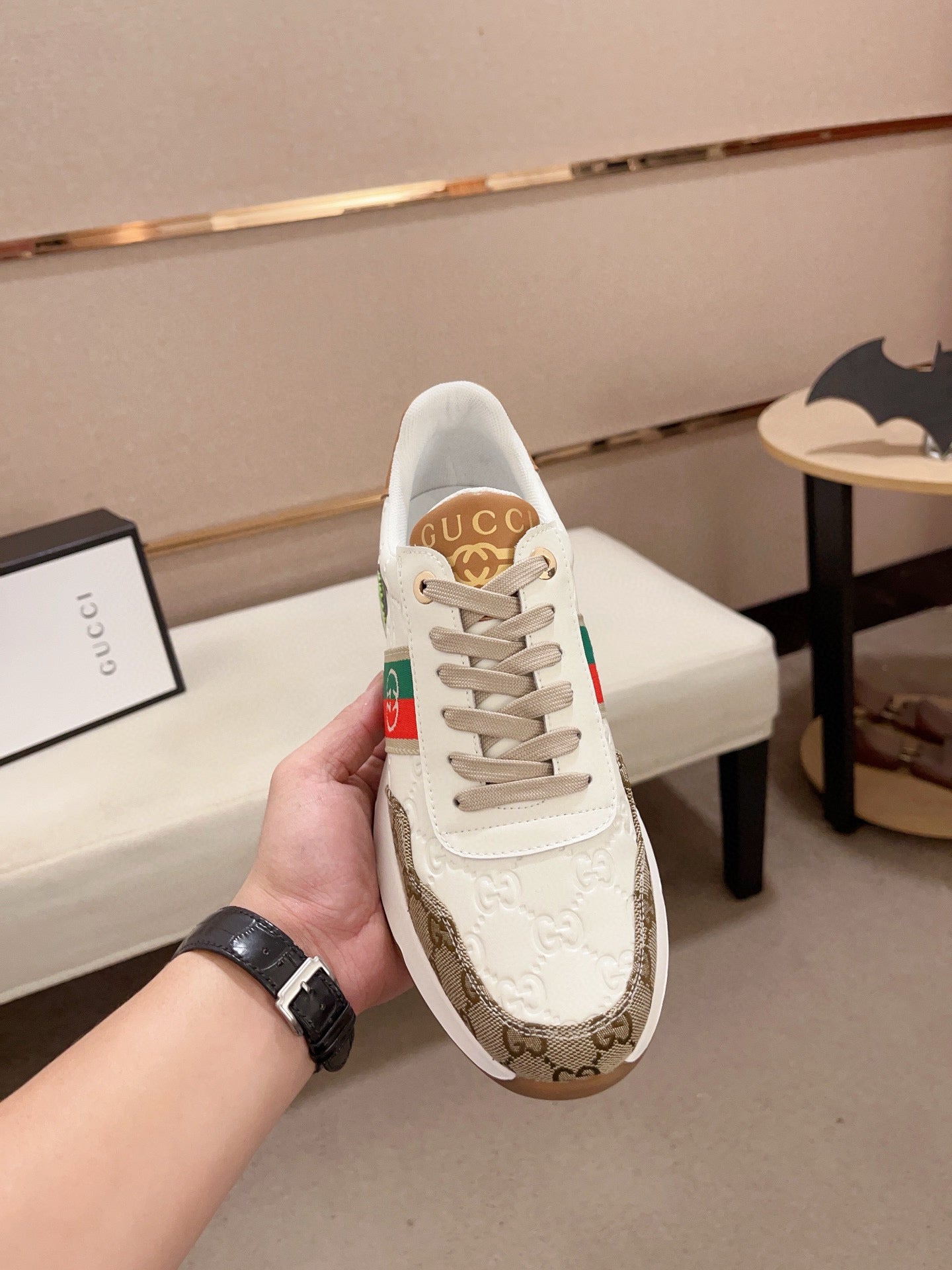 GG Men's Sneaker White Brown Sheepskin Fabric 529028