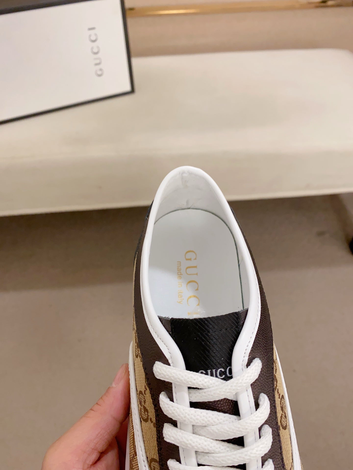 GG Men's Supreme Sneaker Brown Cowhide Printed Fabric 543664