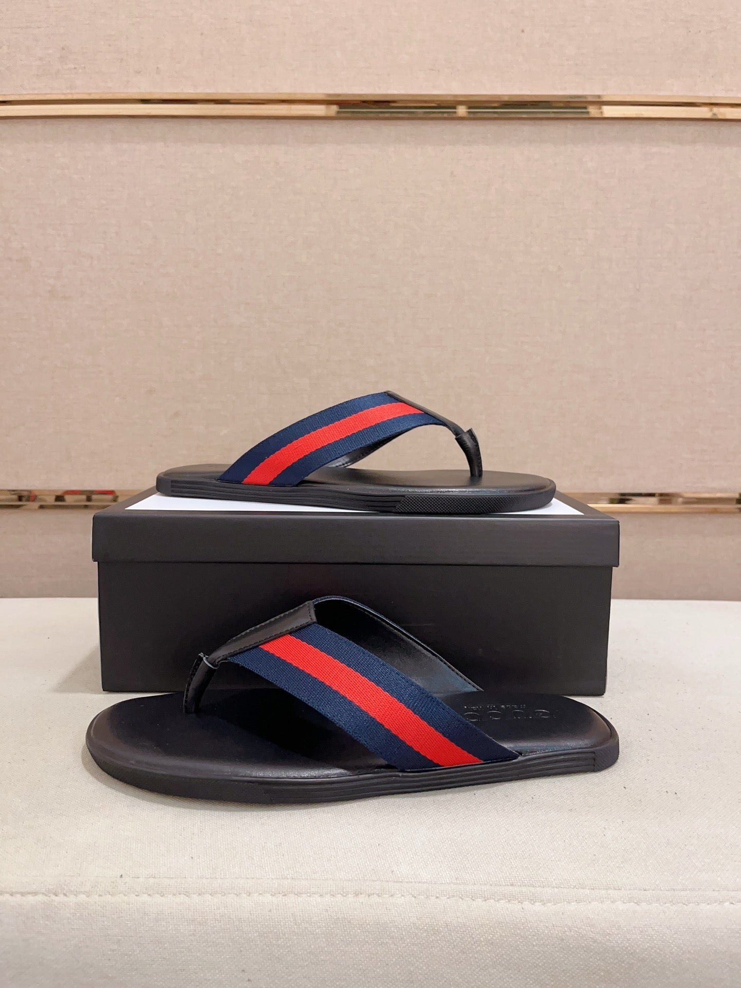 GG Men's Thong Web Black Blue Cowhide 554610