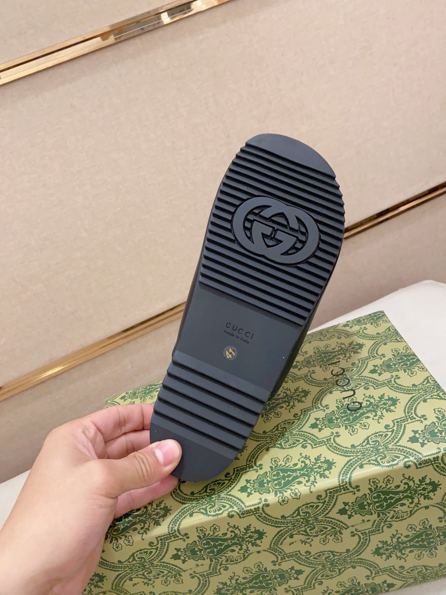 GG Men's Mule Black Cowhide 560362