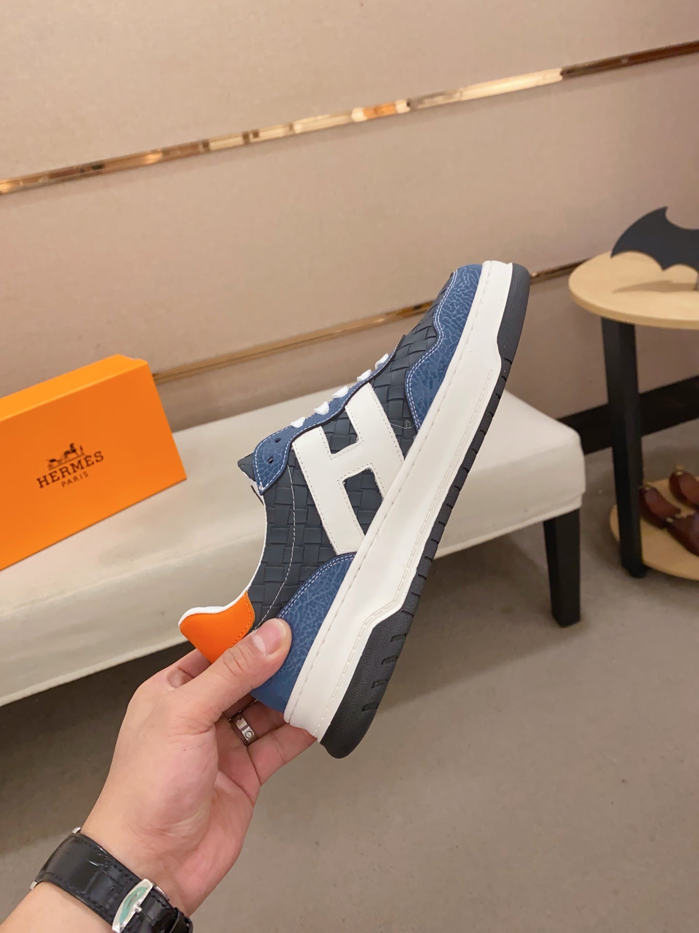 HM Men's Sneaker Blue Sheepskin 566256