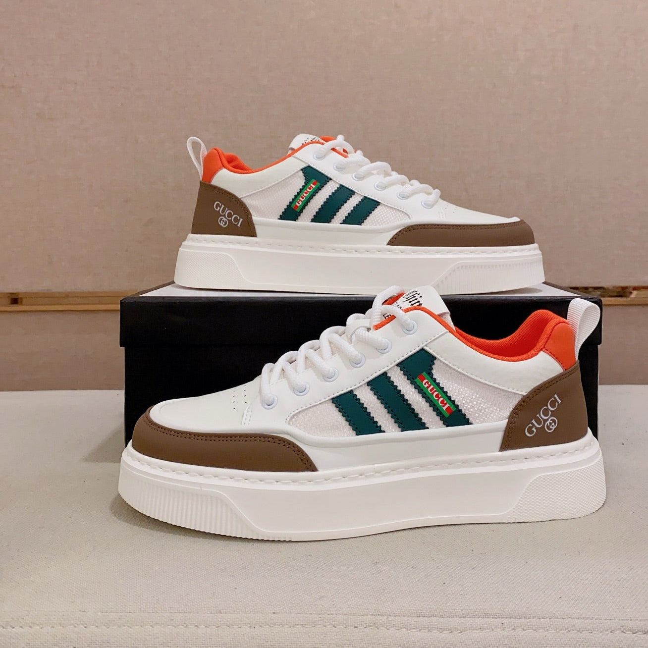 GG Men's Sneaker White Brown Cowhide 573328